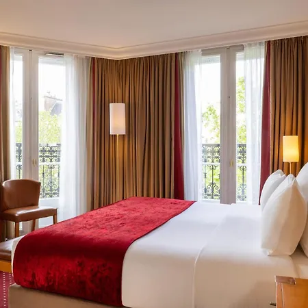 Royal Saint Michel Hotel Paris