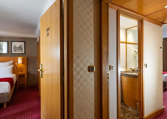 Royal Saint Michel Hotel