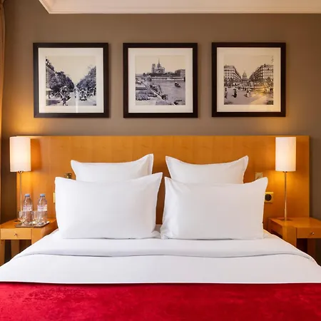 Royal Saint Michel 4* Paris