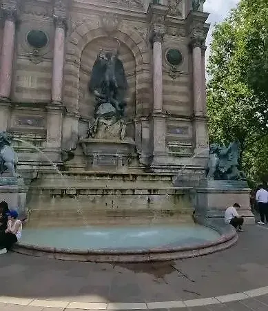 Royal Saint Michel 4* Paris