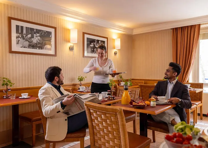 Отель Royal Saint Michel