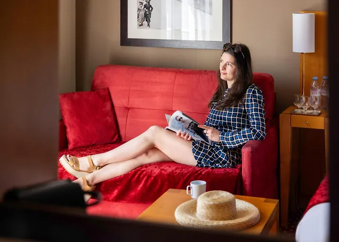 Отель Royal Saint Michel Париж