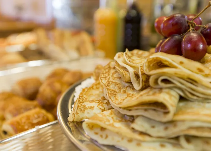 Отель Royal Saint Michel 4*