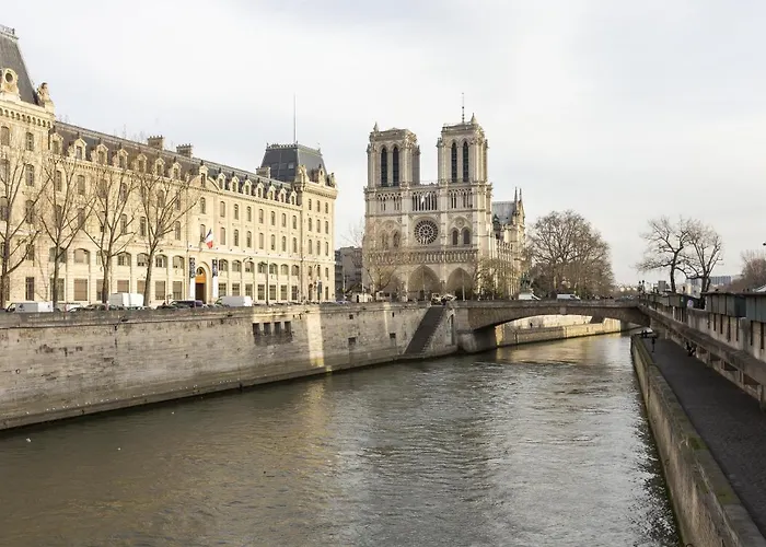 Royal Saint Michel Отель