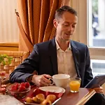 Royal Saint Michel 4*