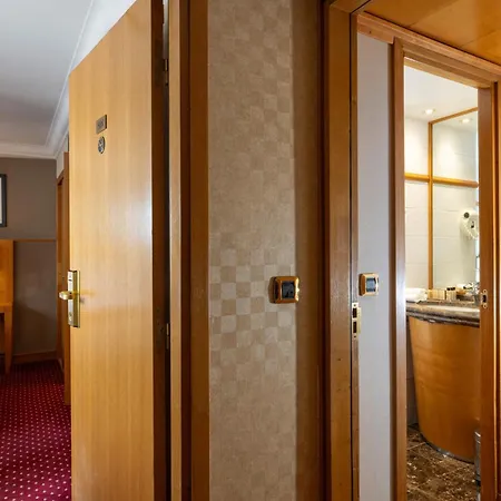 Royal Saint Michel Hotel